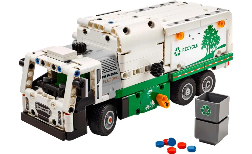 mack® lr electric garbage truck 1